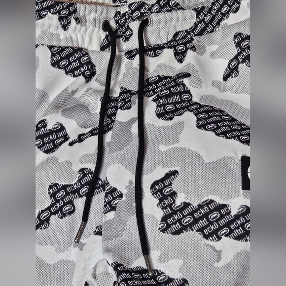 Ecko Unlimited Gray and White Camouflage Joggers Mens Size Large - Picture 5 of 10